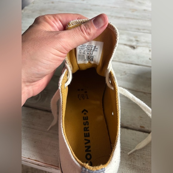 Converse | Low Platform Sneaker | Cream | Women’s 7.5 🤍👟 - Picture 6 of 13